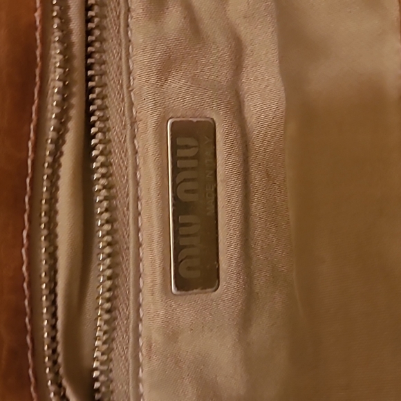 Authentic Miu Miu Leather Bag - Picture 3 of 8